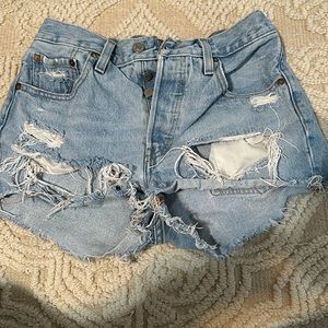 Levi’s high waisted shorts